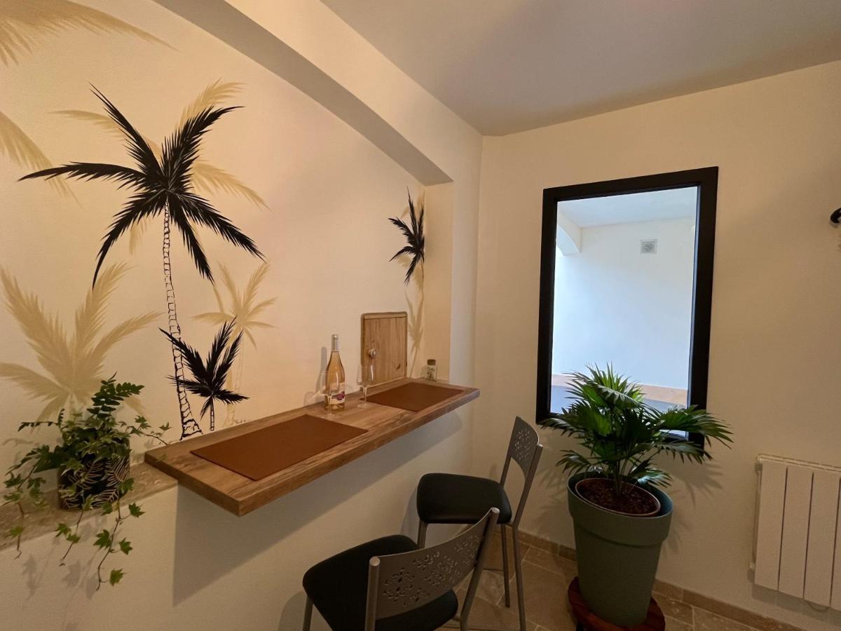 Chambre Au Calme Avec Spa Privatif Gratuit Sud Aveyron Les Palmiers Des Causses Saint-Rome-de-Tarn 외부 사진